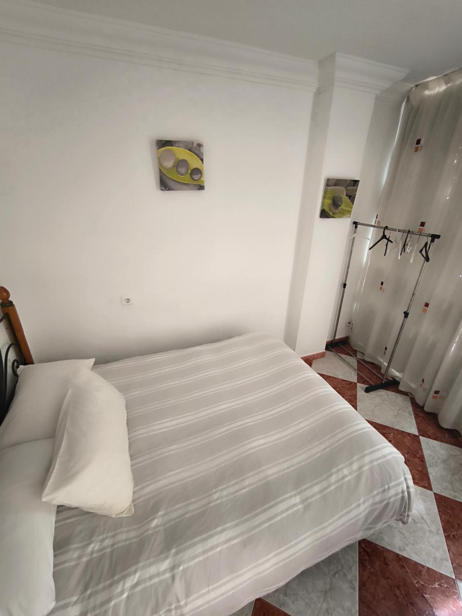Apartamento El Sol フエンヒロラ エクステリア 写真