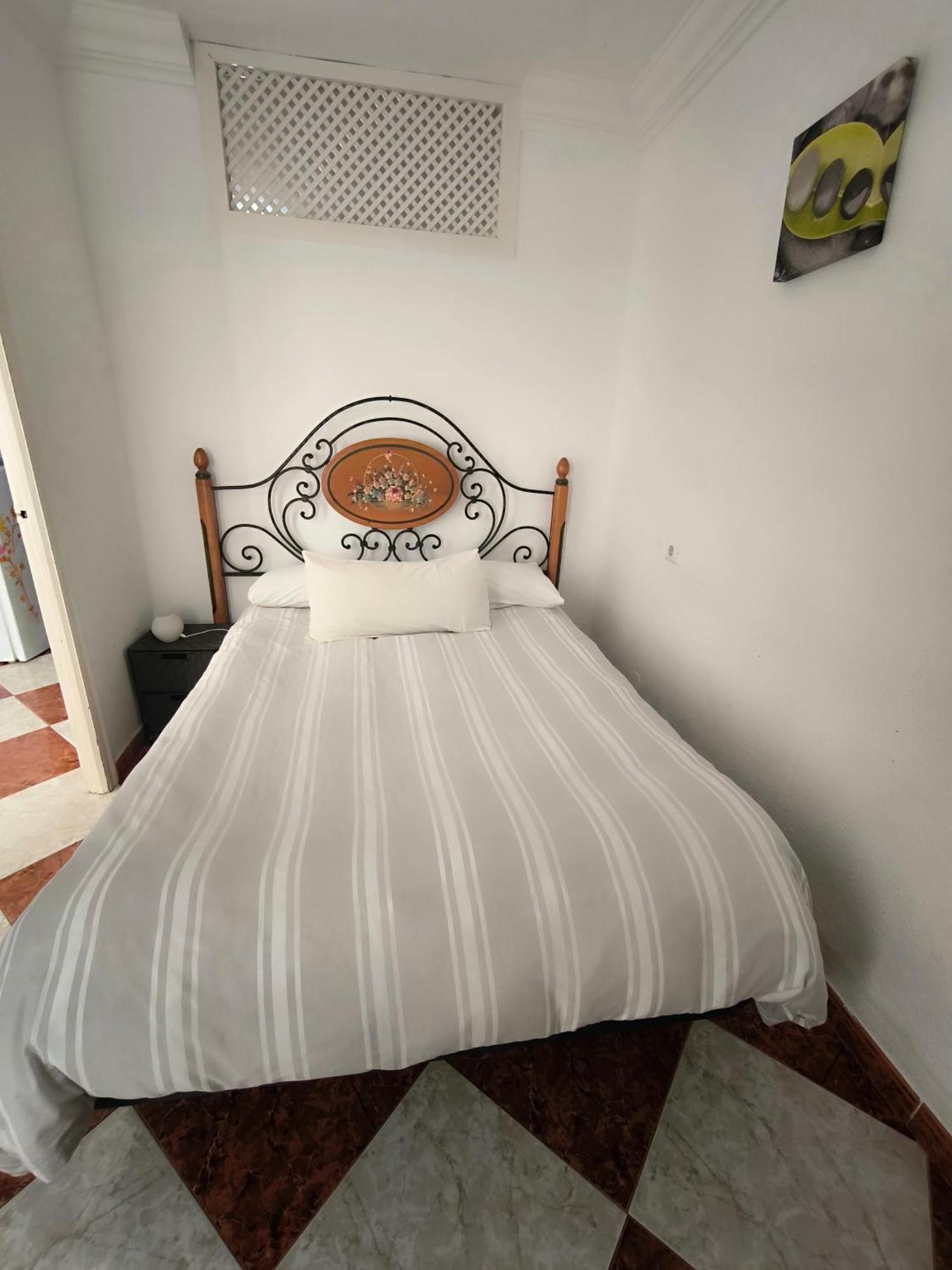 Apartamento El Sol フエンヒロラ エクステリア 写真